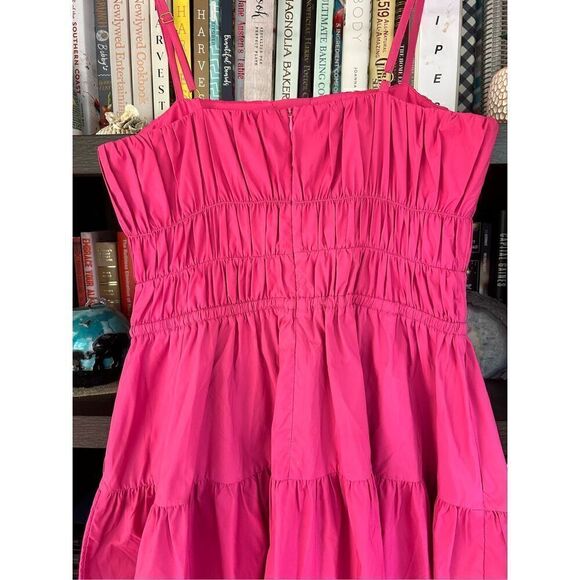 NWT LDT SAMPLE Pink Tiered Ruched Tie Front Keyhole Mini Dress Size 4 - Picture 7 of 9